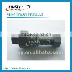 Wheel Hub Bolt for Truck thumbnail-1