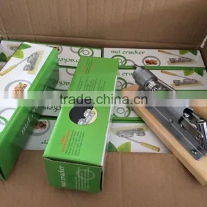 Factory Wholesale Handy Quick Metal Walnut Nut Cracker thumbnail-3
