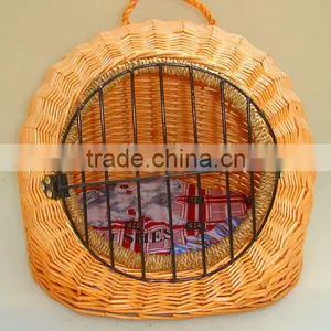 Exquisite and Durable Wicker Pet Cage thumbnail-1