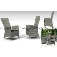 Wicker Couch thumbnail-1