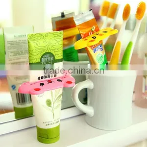 Cartoon Toothpaste Squeezer,Cleanser Squeezer,plastic Toothpaste Squeezer thumbnail-5