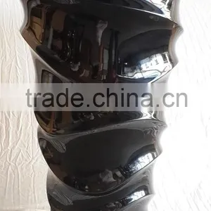 Luxury Decorative Fiberglass Lacquer Vase, Waving Design in Black thumbnail-1