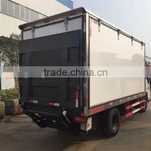 NEW Dongfeng Refrigerated Truck /5 Tons Refrigeration Truck/refrigerator Truck thumbnail-4