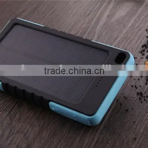 2015 New Innovative High Quality Monocrystalline Portable LED Indicator Slim Mini Portable Solar Panel Charger thumbnail-4