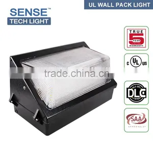 90W IP54 UL Approval Outdoor LED Bulkhead Light thumbnail-1
