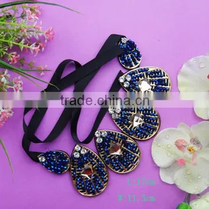 2015 Hot Sell New Fashion Lace Decorative Beaded Neck Design Trims for Women thumbnail-1