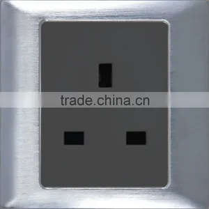 10A UK Standard Wall Socket thumbnail-1