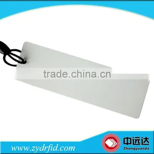 RFID Clothing Plastic Hang Tags/RFID Plastic Hang Tag for Clothing thumbnail-1