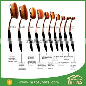 Toothbrush Shaped Oval Makeup Brush Set thumbnail-4