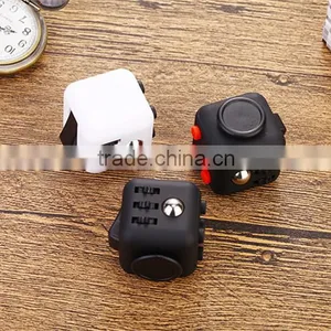 Christmas Gift Origina Fidget The Pre-sale of High Quality Anti-irritability Relieves Pressure Dice Fidget thumbnail-1