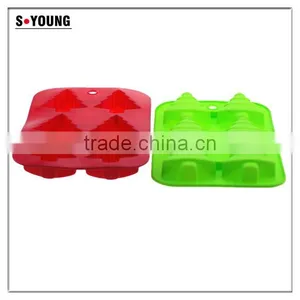11032 Fashion Colored Christmas Tree Leaf-shape Silicone Cake Mould thumbnail-3