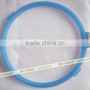 2015 Wholesale Colorful Plastic Hoops DIY Frosted Embroidery Hoop Cross Stitch Frame thumbnail-2