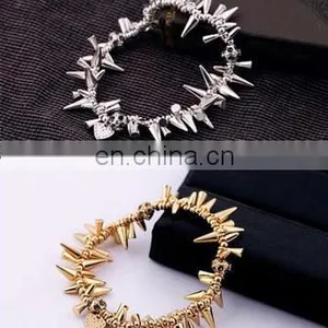 Rivet Mix With Skull Betrayer Silver and Gold Imitation Bracelet thumbnail-1