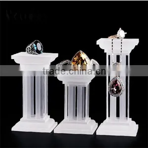 China High End Cheap Unique Acrylic Jewellery Display thumbnail-1
