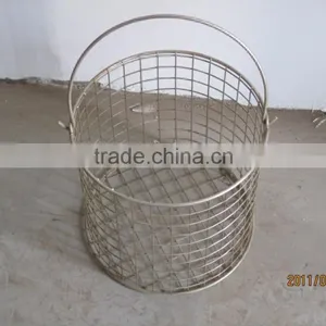 STAINLESS STEEL ROUND WIRE SERVING BASKETS thumbnail-1
