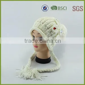 Girl's Knitted Custom Cable Knit Beanie Hat With Flower thumbnail-2