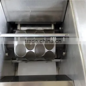 Chinese Good Designed Hand Dumpling Machine for Sale thumbnail-5
