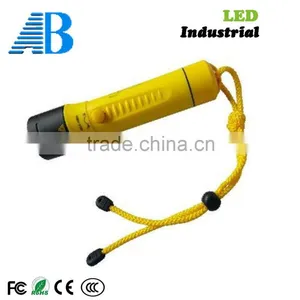 BYL-04B Portable Power Bank Diving Rechargeable LED Torch thumbnail-1