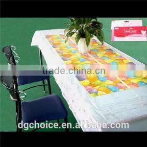 China Factory Accept Custom 100% pe Virgin Material Table Cloth for Party thumbnail-1