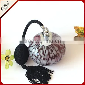 OUBOAO Handmade Circular Shape Purple Glass Airbag Sprayer Pump Perfume Bottle With White Point thumbnail-4