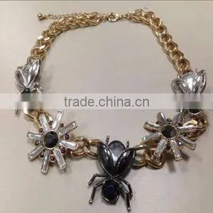 2014Hot Saling Short Coarse Chain Necklace With AB Acrylic Flower thumbnail-1