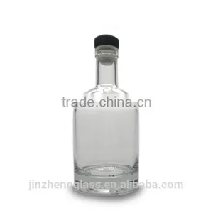 Food Grade Round Sealed Transparent 750ml Whisky Glass Bottle thumbnail-2