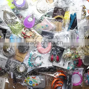 GZY Cheap Sales to the Global and Africanafrican Wood Earrings thumbnail-3