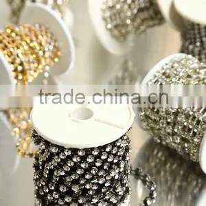 0516L 10 Yards One Roll Cheap Rhinestone Cup Chain; Rhinestone Roll Chain Trimming; Wholesale Shop Crystal Rhinestone Chain thumbnail-3