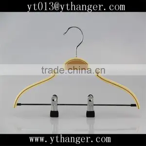 CY-278 Bend Shape Kid Wooden Coat Hangers With Children Pants Hanger thumbnail-1