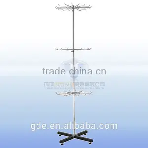 Guangzhou Metal Chrome 3 Layers Rolling Garment Rack thumbnail-1