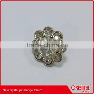 Shiny Crysal Pin Badge 19mm thumbnail-2