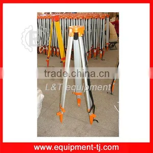 Dual Clamp and Screw Type Aluminium Tripod thumbnail-1