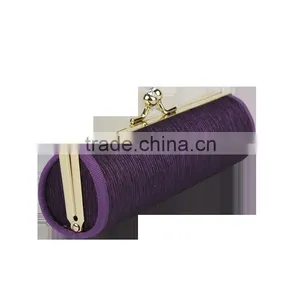 Elegant and Luxurious Glasses Case thumbnail-2
