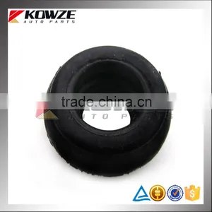 Car Parts Rear Engine Mounting Bushing For Mitsubishi Pajero V73 V75 V77 V78 IO H66 L400 MR132702 2910A065 thumbnail-1