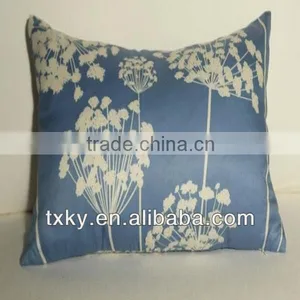 Elegant and Nice Design Polyester Pillow thumbnail-1
