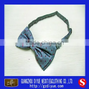 100% Silk Woven Bow Ties thumbnail-1