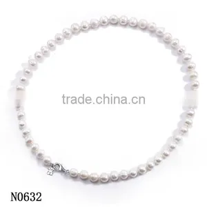 Graceful !Charming ! Fashion Design ! Latest Natural White Pearl Necklace for Christmas thumbnail-1