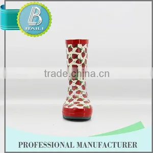 Made in China Environmental Elephant Rubber Rain Boots thumbnail-2