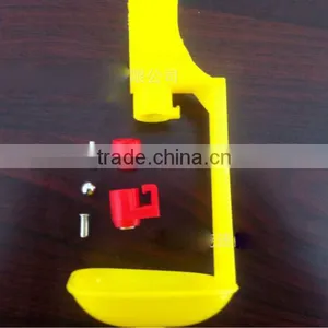Hot Selling Chicken Nipple Drinker With Little Water Waste thumbnail-4