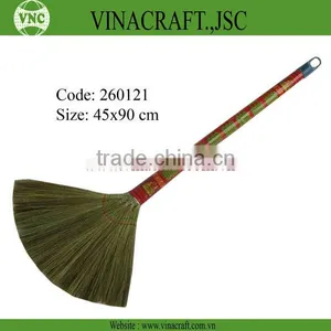 Grass Broom With Long Handle Covered by Plastic Fibers thumbnail-1