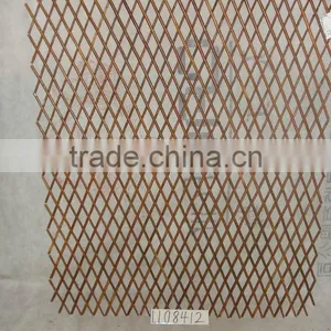Willow Border Fence thumbnail-1