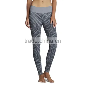Professional Wholesale Fashion Hot Sale Ladies Sublimation Printed Tight Pant Leggings thumbnail-1