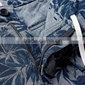 High Quality Whole Through Floral Prints One Button Closured Chino Shorts for Men thumbnail-6