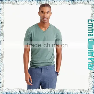 2017 Men's Latest Plain Dyed Cotton V-neck T-Shirts Wholesale thumbnail-1