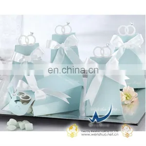Elegant Icon Favor Box thumbnail-1