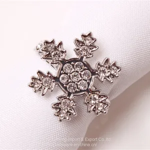 Luxury Christmas Gold Serviette Napkin Elk Garland Christmas Tree Bell Snowflake Rings Hotel Decoration Metal Holder thumbnail-4