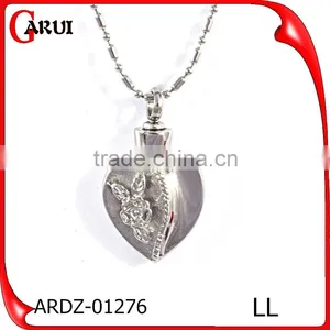 Engravable Stainless Steel Heart Pendant Perfume Bottle Pendant thumbnail-1