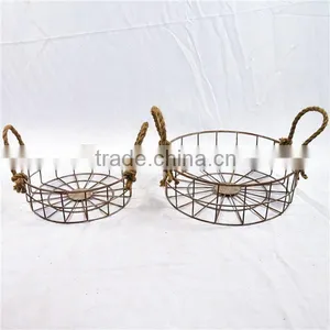 Round Shaped Antique Wholesale Rustic Metal Basket thumbnail-1