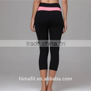 Hot Yoga Pants Girls In Yoga Pants thumbnail-3