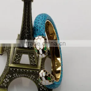 2016 Fashionable Stainless Steel Gold Plated Snake Bangle Jewelry Europe Brand Leather Bracelet thumbnail-3